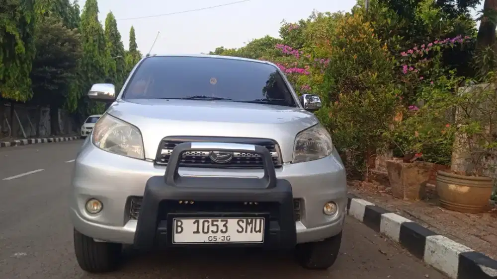 Siap pakai Daihatsu Terios TS Extra Matic TH 2010 Very Good Condition