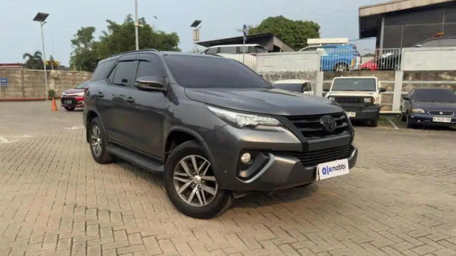 Toyota Fortuner 2.4 4x2 VRZ Solar-AT 2019