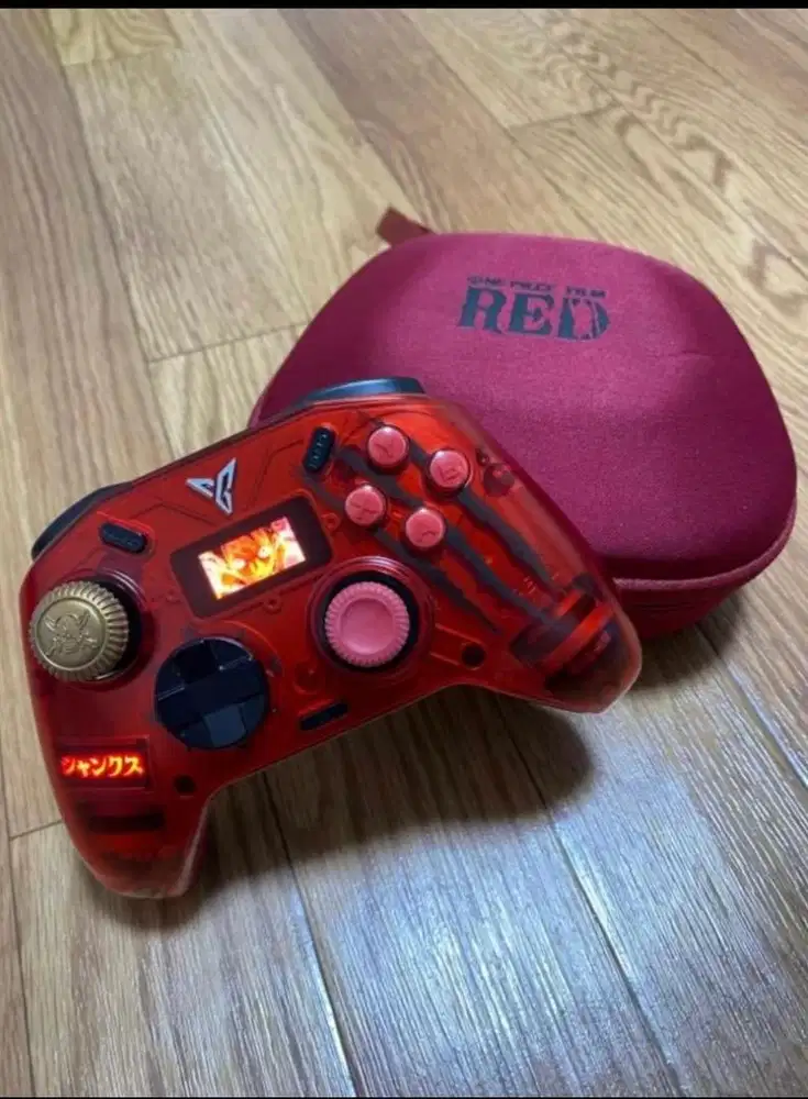 Flydigi Apex 3 Limited edition one piece film red : Shanks
