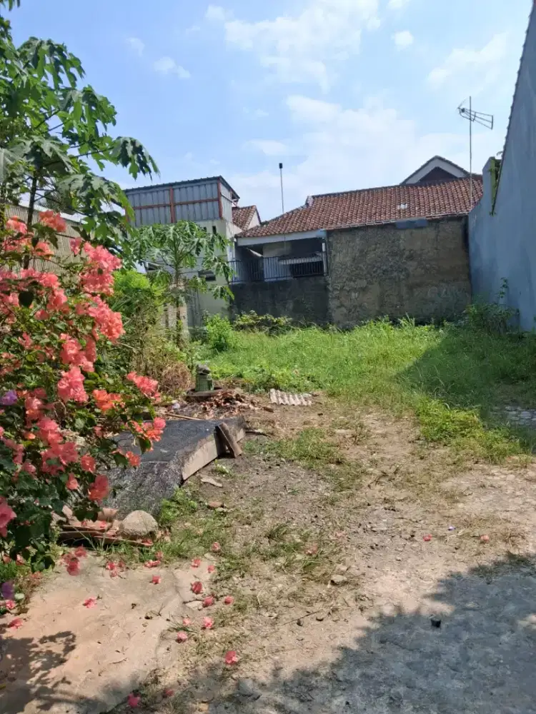Di jual tanah  ukuran 10x20