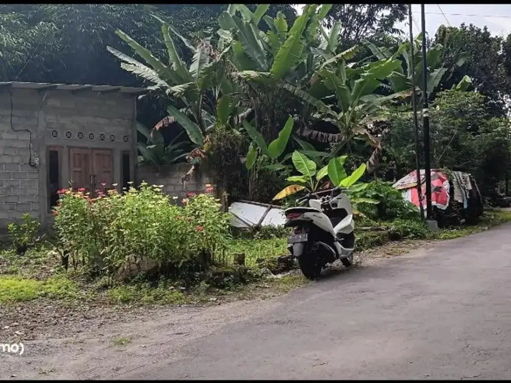 Di Jual Tanah Pekarangan Bonus Rumah Sederhana Di Dekat Perempatan Tempel Sleman.jk4032