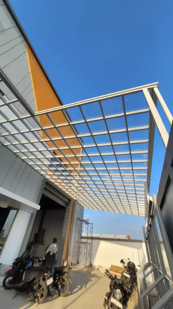 Canopy atap kaca