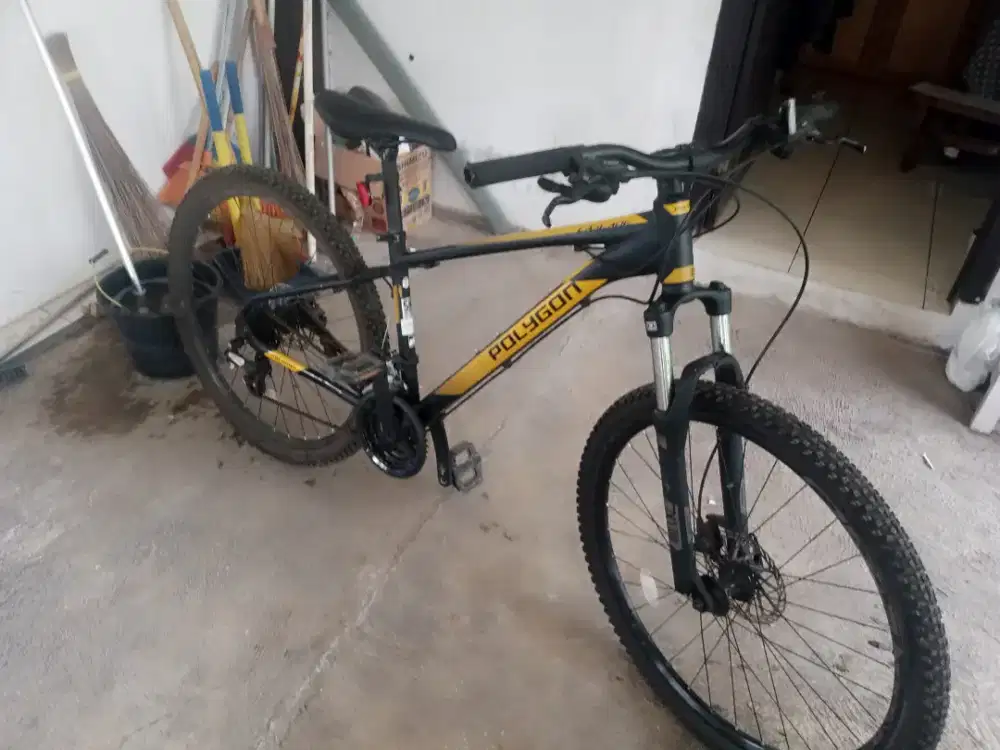 Polygon Cascade 4 Size S - Full Original Pabrik Mulus Siap Pakai