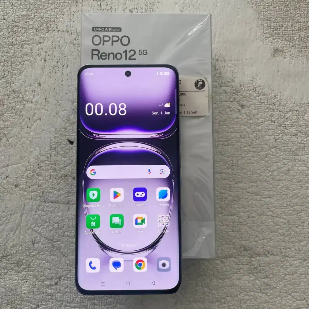 Oppo Reno 12 5G Warna Perak 12/256GB