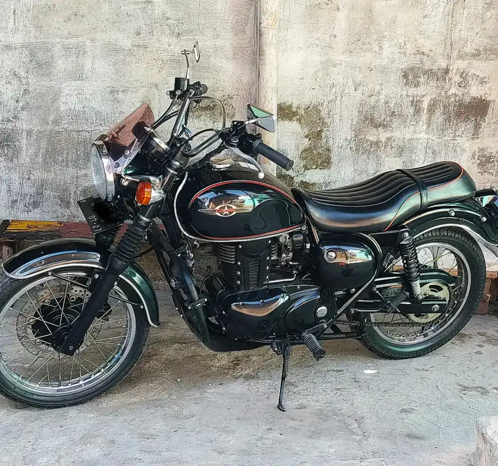 Kawasaki w250 estrella
