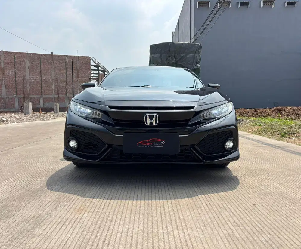 Honda Civic Turbo 1.5 Hatchback ES CVT 2018 Automatic ( Hitam Metalik)