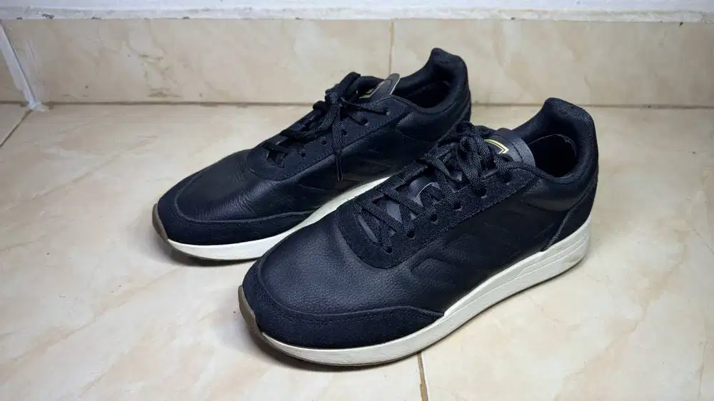 Sepatu Adidas Run 70s Preloved Bekas Seken