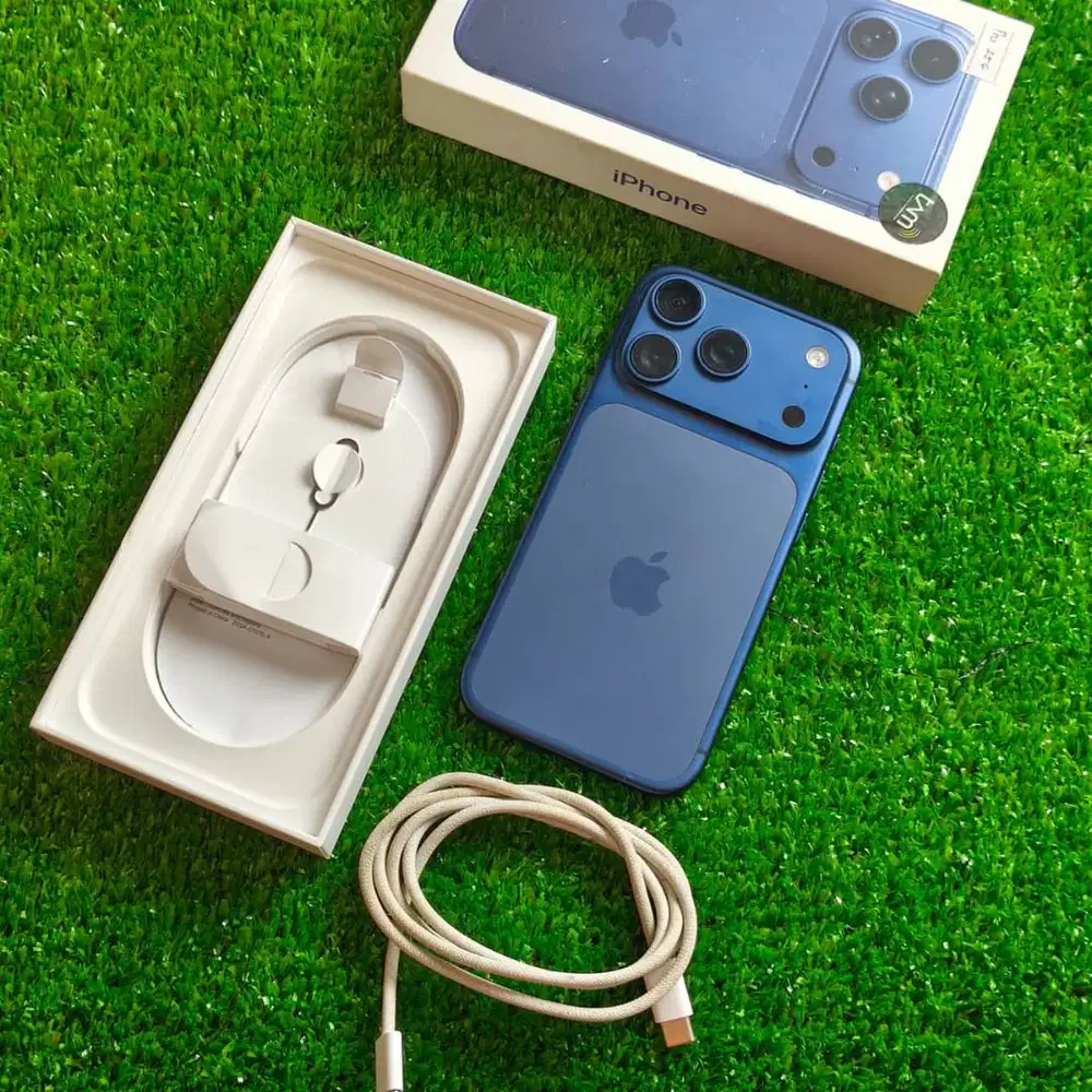 iPhone 17 Pro 256GB Deep Blue BH 100% Garansi 20 april 27 fullset