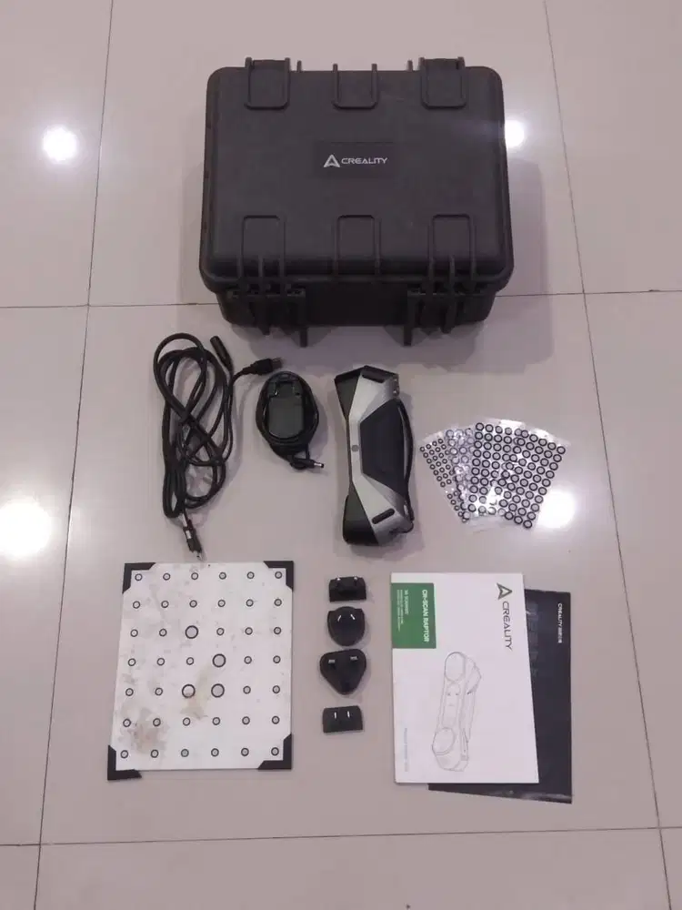 Creality CR Scan Raptor Professional 3D Scanner Blue Laser and NIR Tec