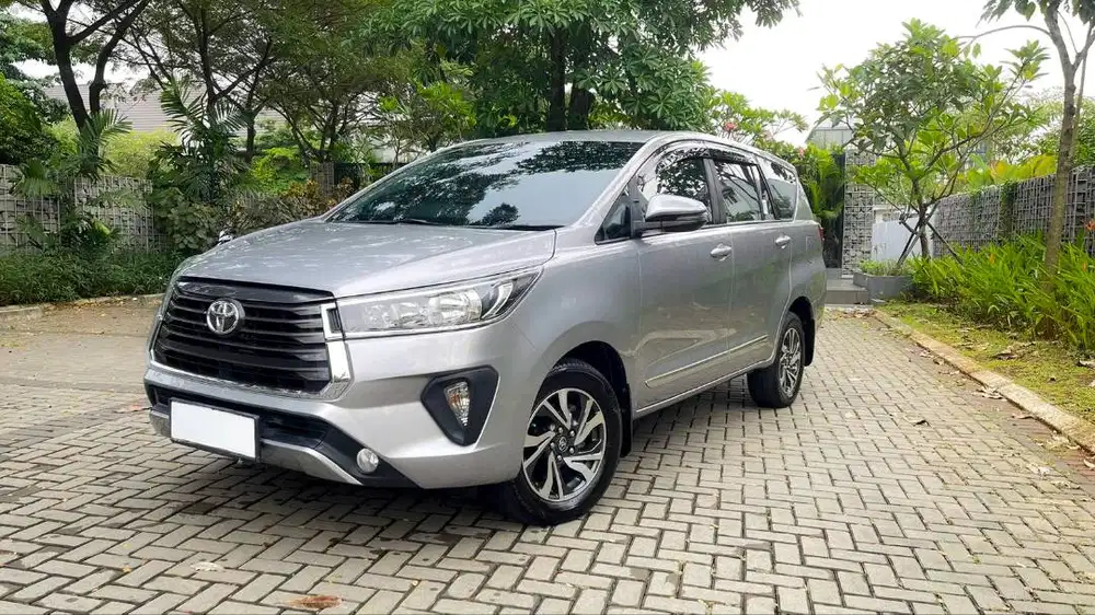 Innova Reborn G 2.4 AT Diesel, low KM
