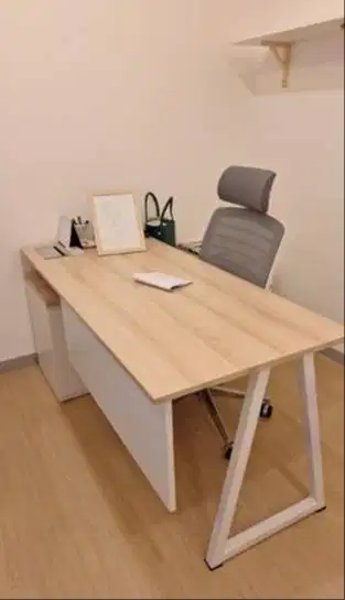 Furnitur Ex Office (Kursi, Meja, dll.)