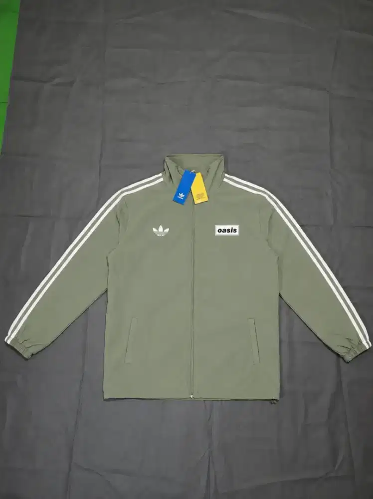 Jaket Adidas Oasis