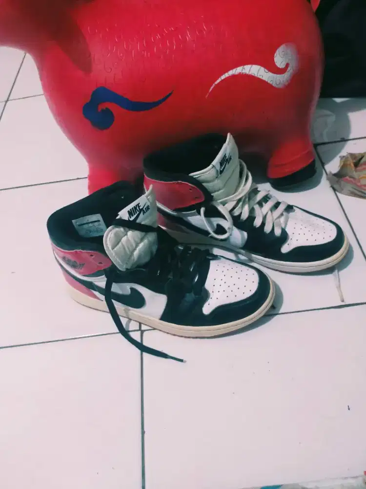 Sepatu Jordan High AJ1