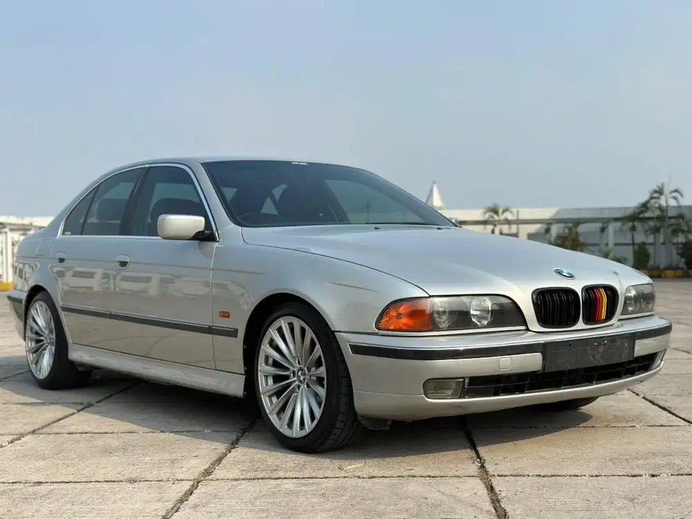 Bmw 528i E39 1998