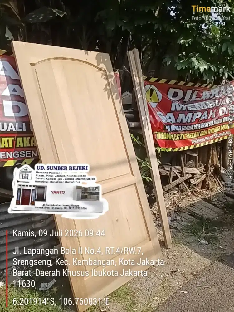 Jual pintu dari kayu second dan kayu baru