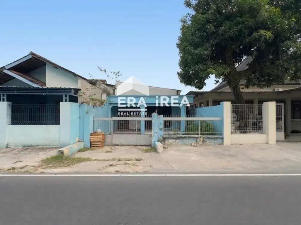 RUMAH DIJUAL DI SOLO SERENGAN DEKAT PASAR HARJODAKSINO, ALUN ALUN SELATAN
