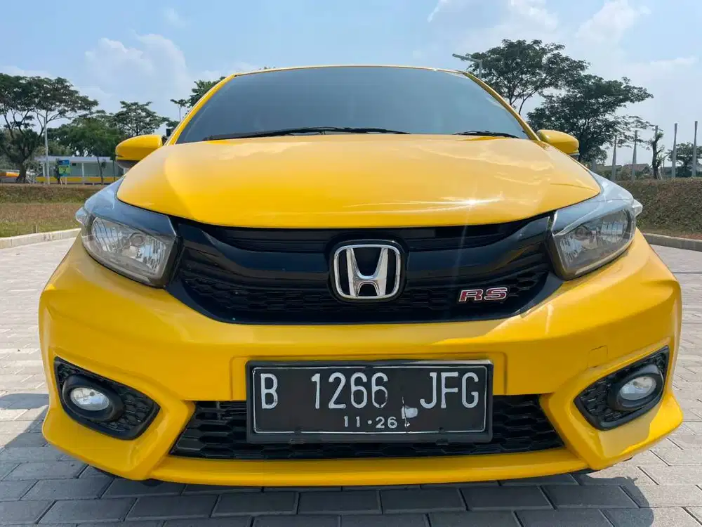 HONDA BRIO RS AT 2021 KUNING