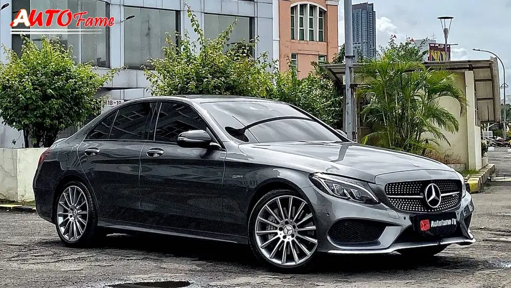 KM25RB Mercedes Benz C43 AMG 4-Doors 3.0 V6 9G-Tronic 367HP 2017 Selen