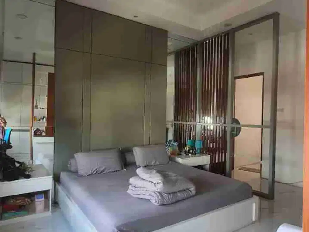 Rumah Komplek Villa Arteri Kebon Jeruk Siap Huni Full Furnished