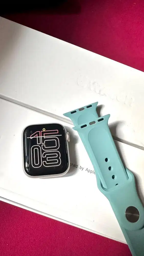 Apple watch se gen 2 starlight 40mm