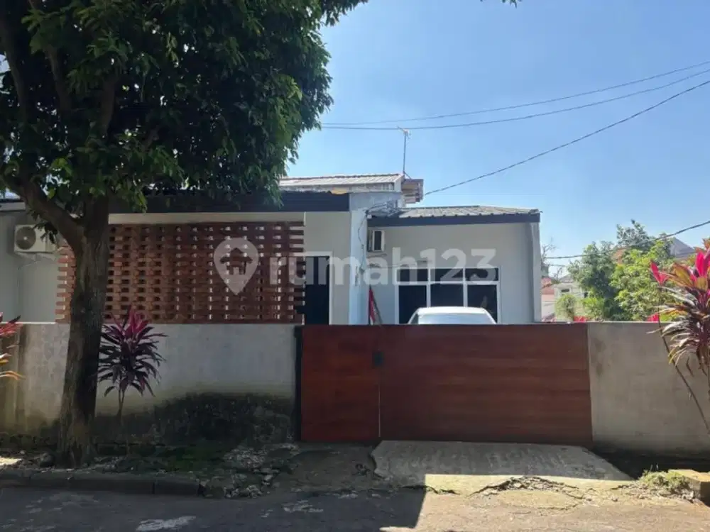 Rumah Bagus Harga Termurah Komplek Cinere Dekat Pintu Tol