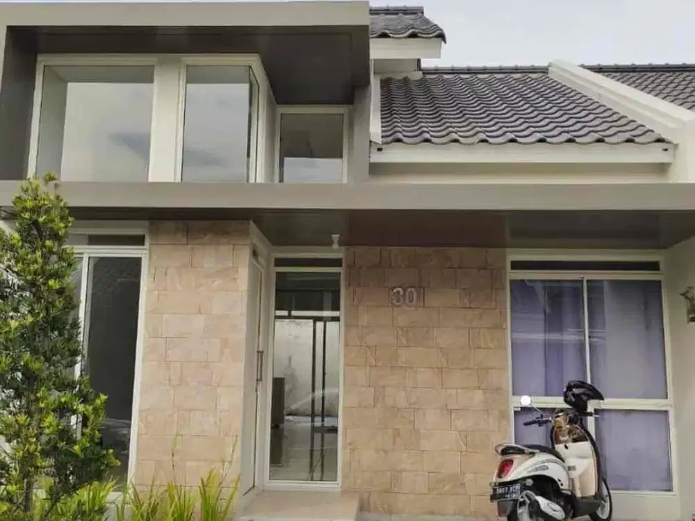 sewa rumah fully furnished kota baru Parahyangan