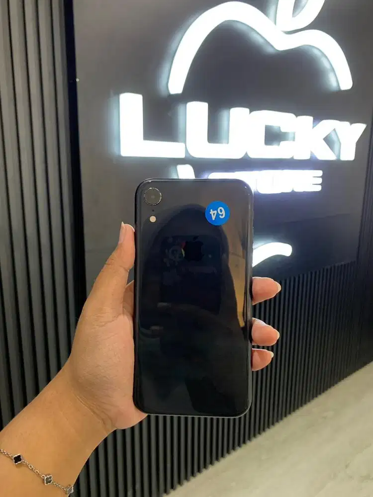 Iphone xr 64gb  fullset normal no minus memerima jual dan tukar tambah