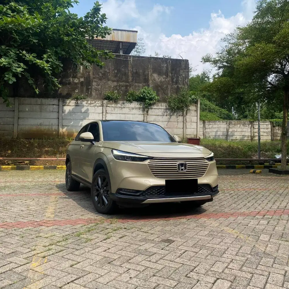 2023 Honda HRV SE 1.5 CVT Sensing