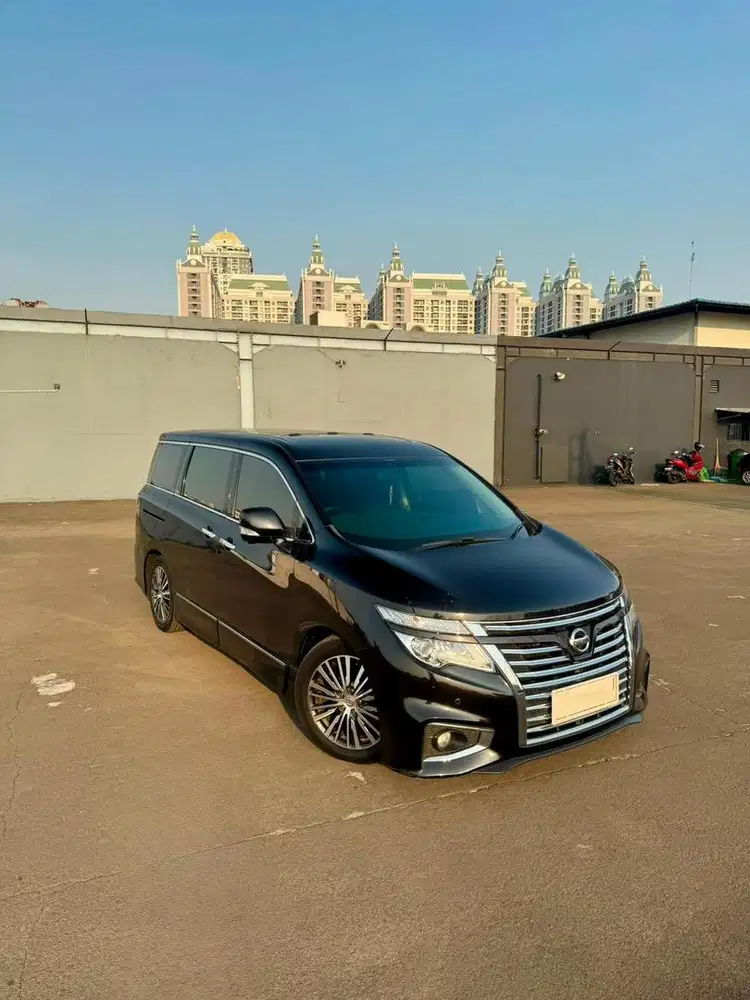 NISSAN ELGRAND 2014 Hws. AT. HITAM