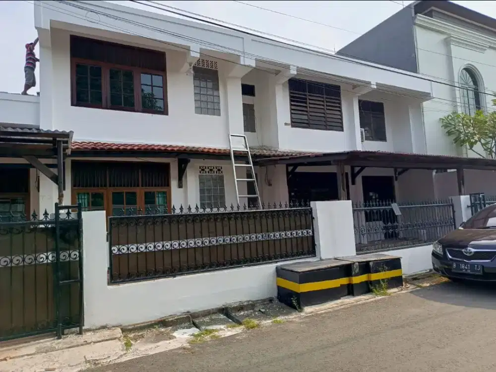 DIJUAL 2 UNIT RUMAH BERDAMPINGAN KOMPLEKS DISKUM AD – CIPINANG MUARA, JAKARTA TIMUR