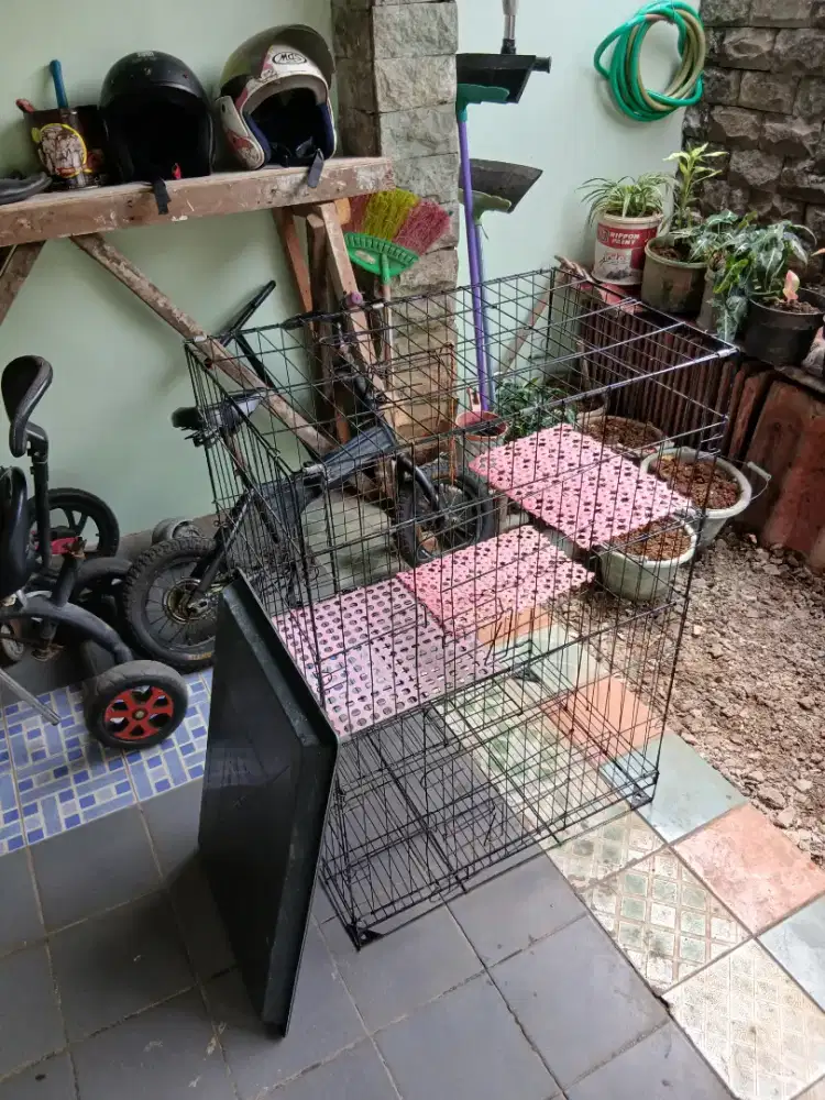 Kandang Kucing Tingkat Bekas Lipat