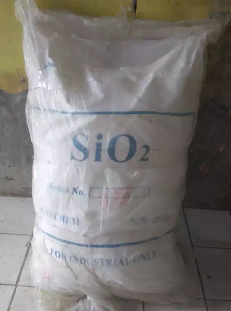 Silicon Dioxide (SiO2) kadar 98%