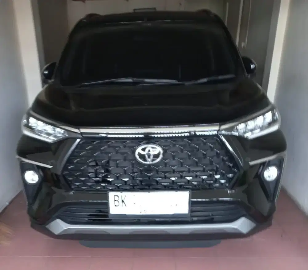 DIJUAL TOYOTA ALL NEW VELOZ 1.5 M/T 2022 – HITAM – KONDISI TERAWAT