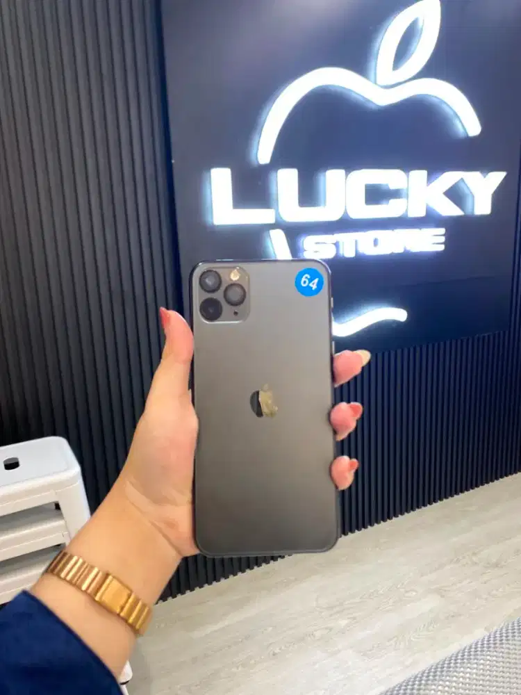 Iphone 11pm 64 fullset, normal no minus menerima jual dan tukar tambah