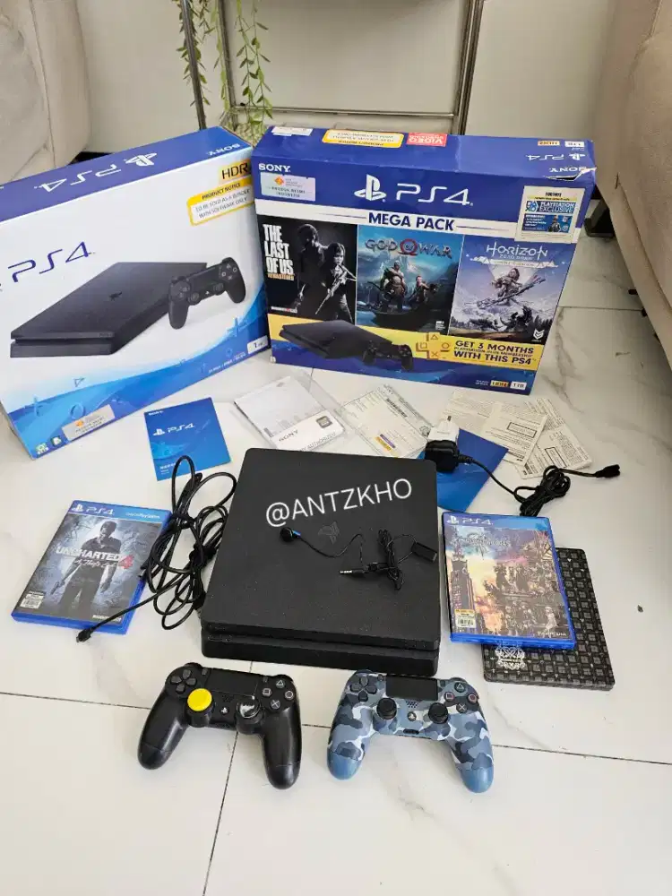 Ps4 Slim 1TB resmi indonesia tangan pertama FULLSETT