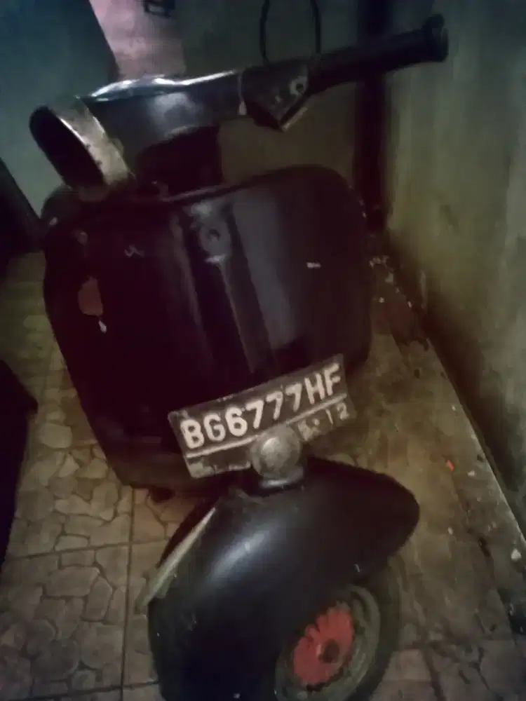 Vespa Scooter 1974