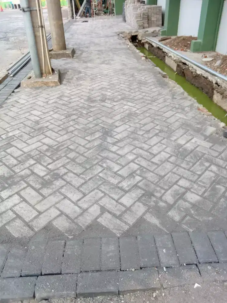 Pasang paving stone ahlinya pasang siap membantu anda dalam pekerjaan
