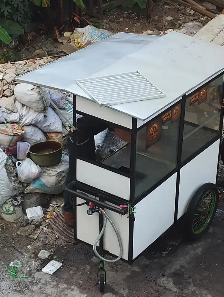 Dijual cepat roda gerobak jualan