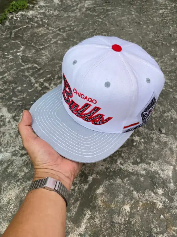 Topi monja second brand