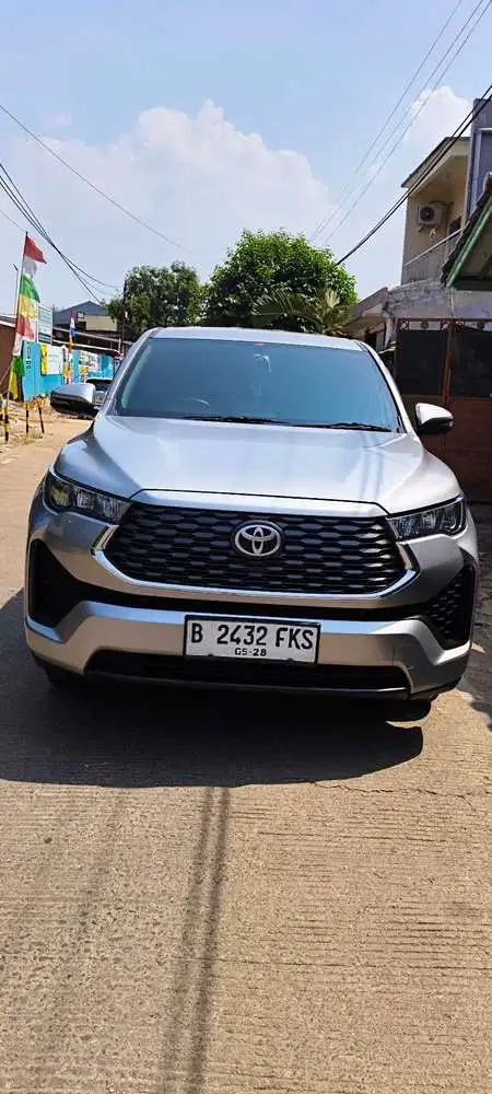 Toyota Kijang Innova 2023 Bensin