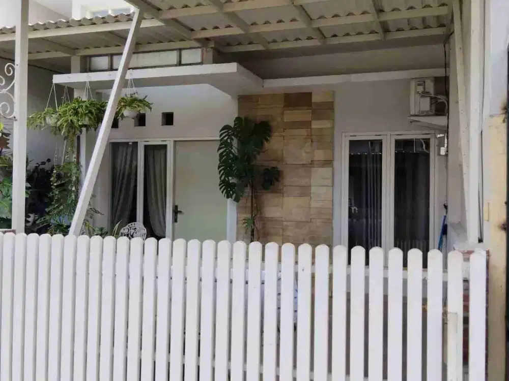 Dijual rumah di Taman Wisata Regency Driyorejo Gresik