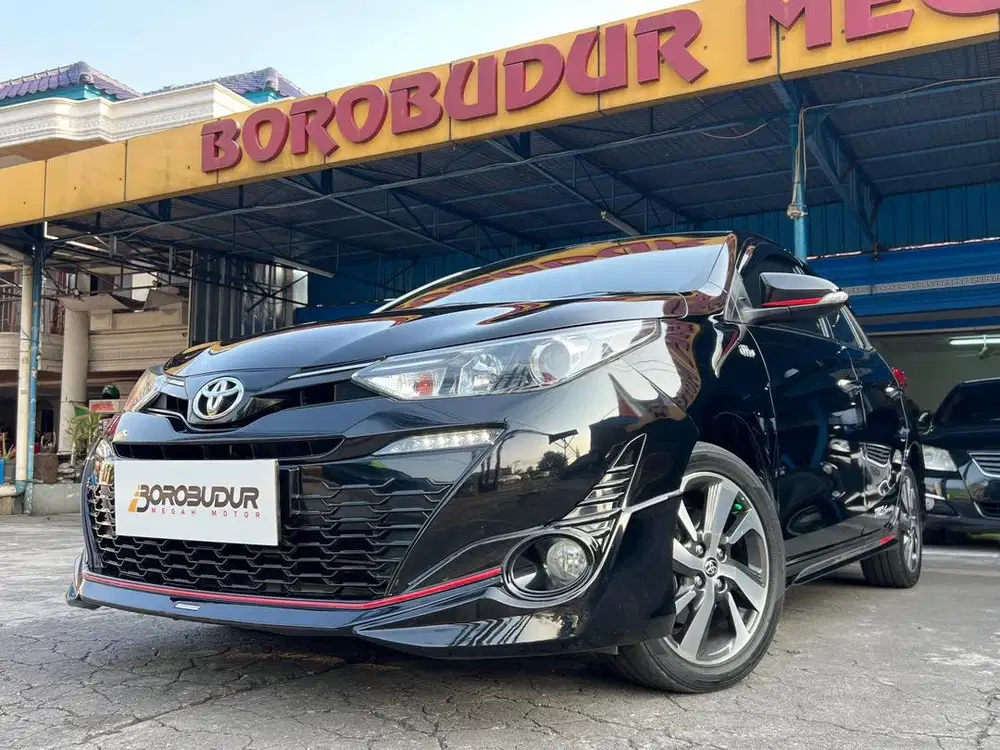 YARIS S TRD SPORTIVO 2018 HITAM