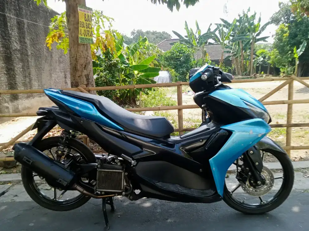 Dijual Yamaha aerox 2023 pjk lewat mesin jos