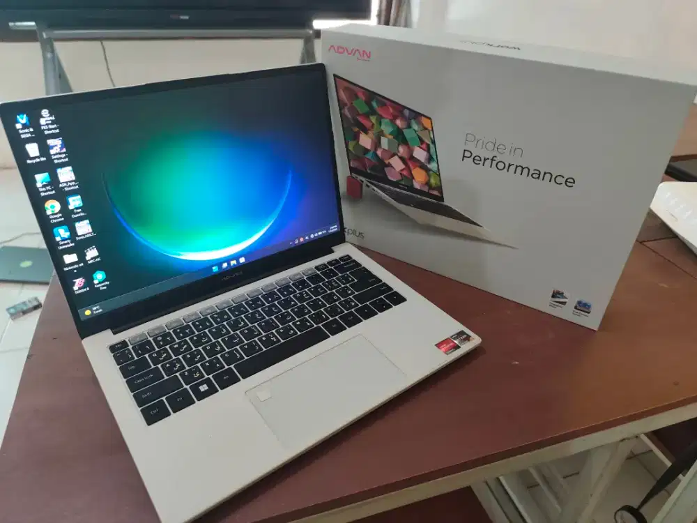 ADVAN Workplus Ryzen 7 7735HS RAM 16GB Dual SSD 1.5TB Mulus Fullset