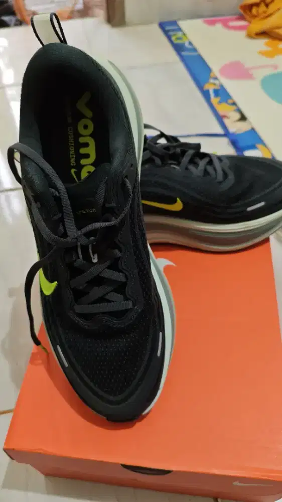 Nike Vomerro Plus
