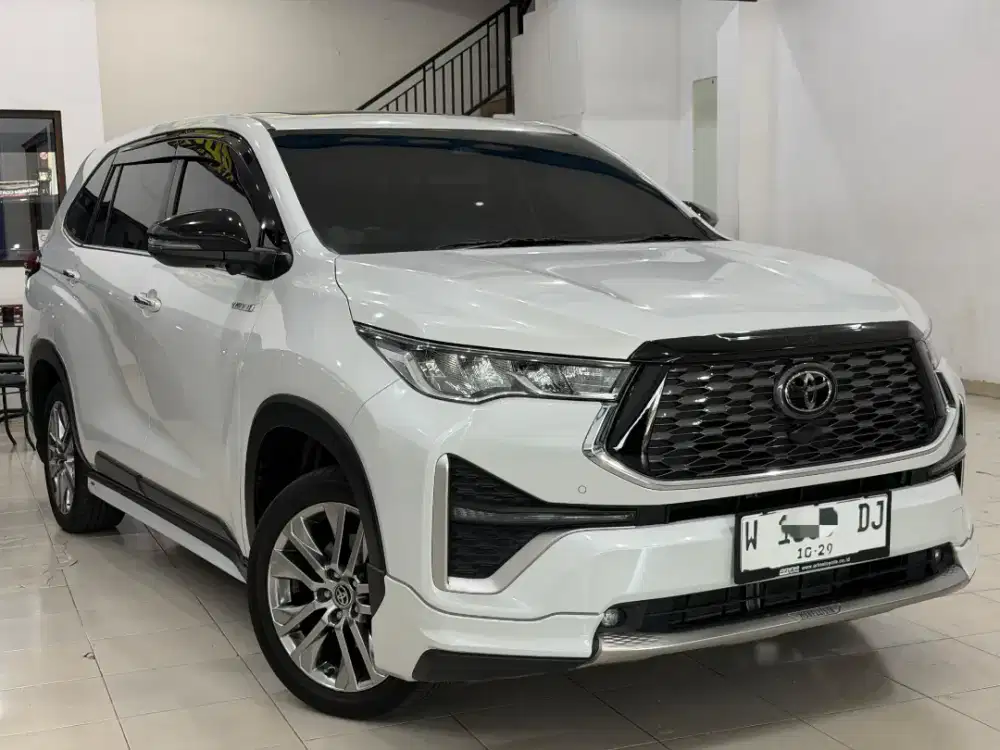 ZENIX Q HYBRID MODELLISTA MATIC 2024 LOW KM
