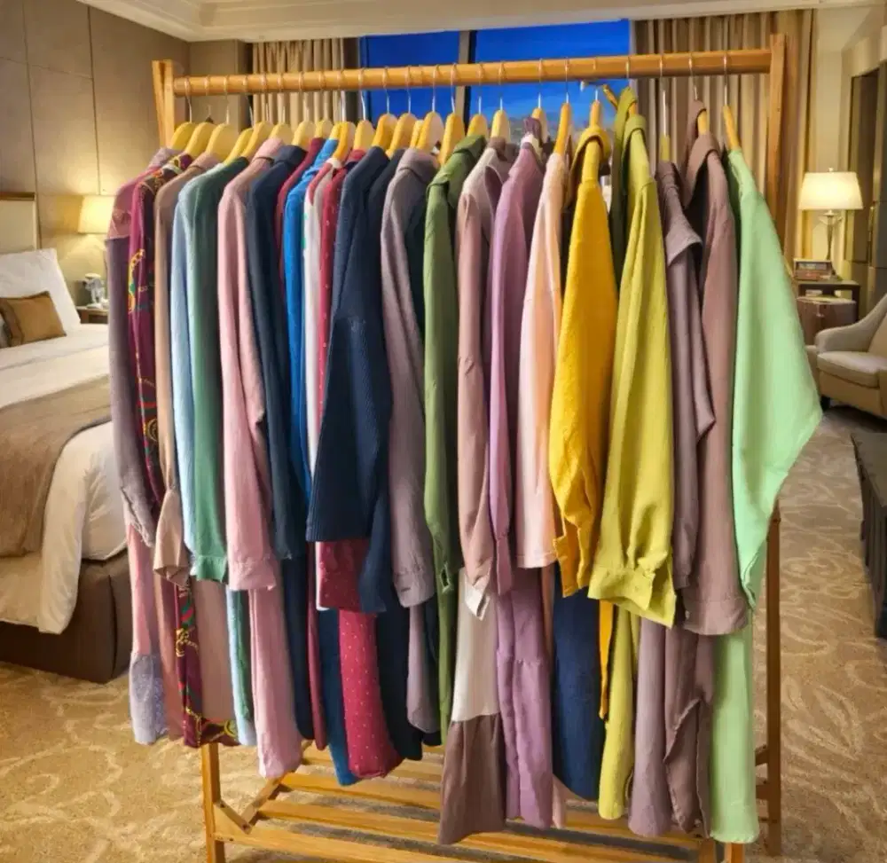 Gantungan baju berdiri bahan kayu jati 2 pcs / sepasang