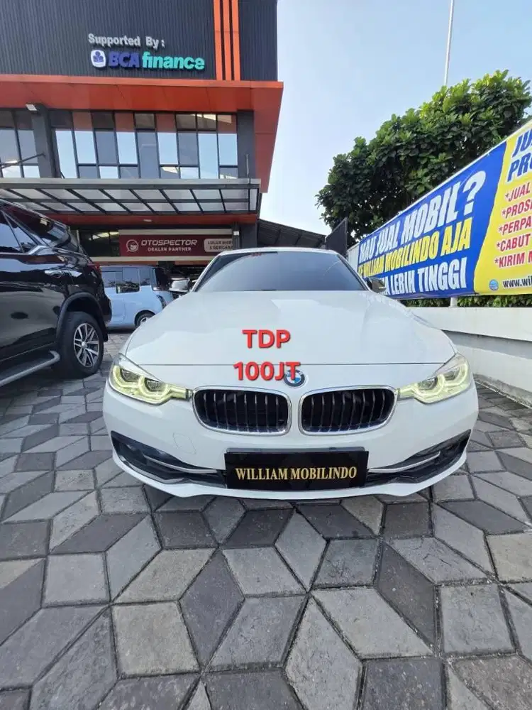 BMW 320i Matic Tahun 2018 Kondisi Mulus Terawat Istimewa Seperti Baru