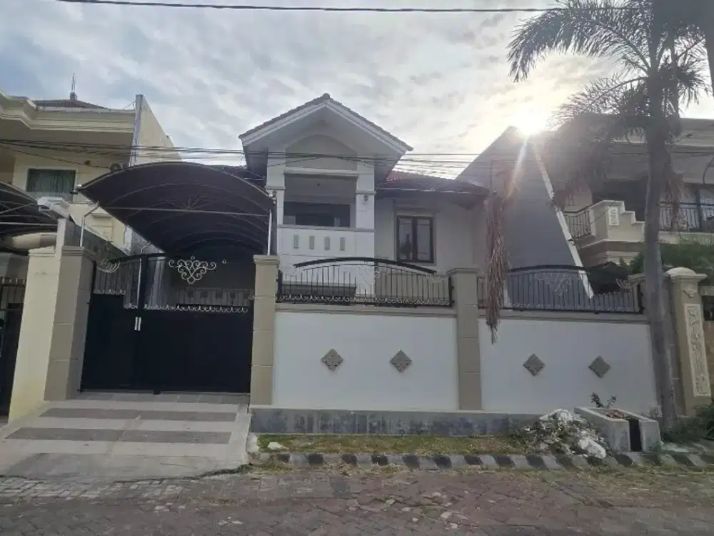 Rumah Dharmahusada Mas Strategis Hadap Timur