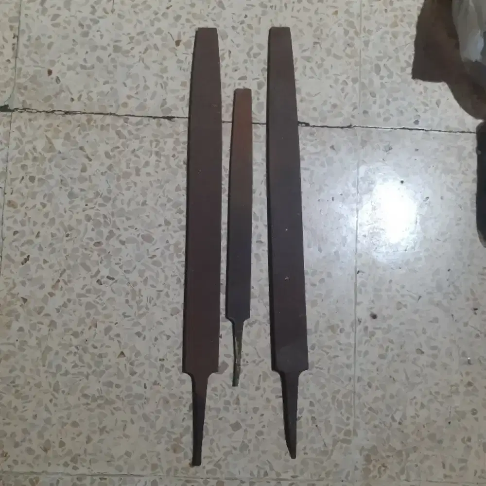 Kikir besi pipih 12 cm dan 8 cm